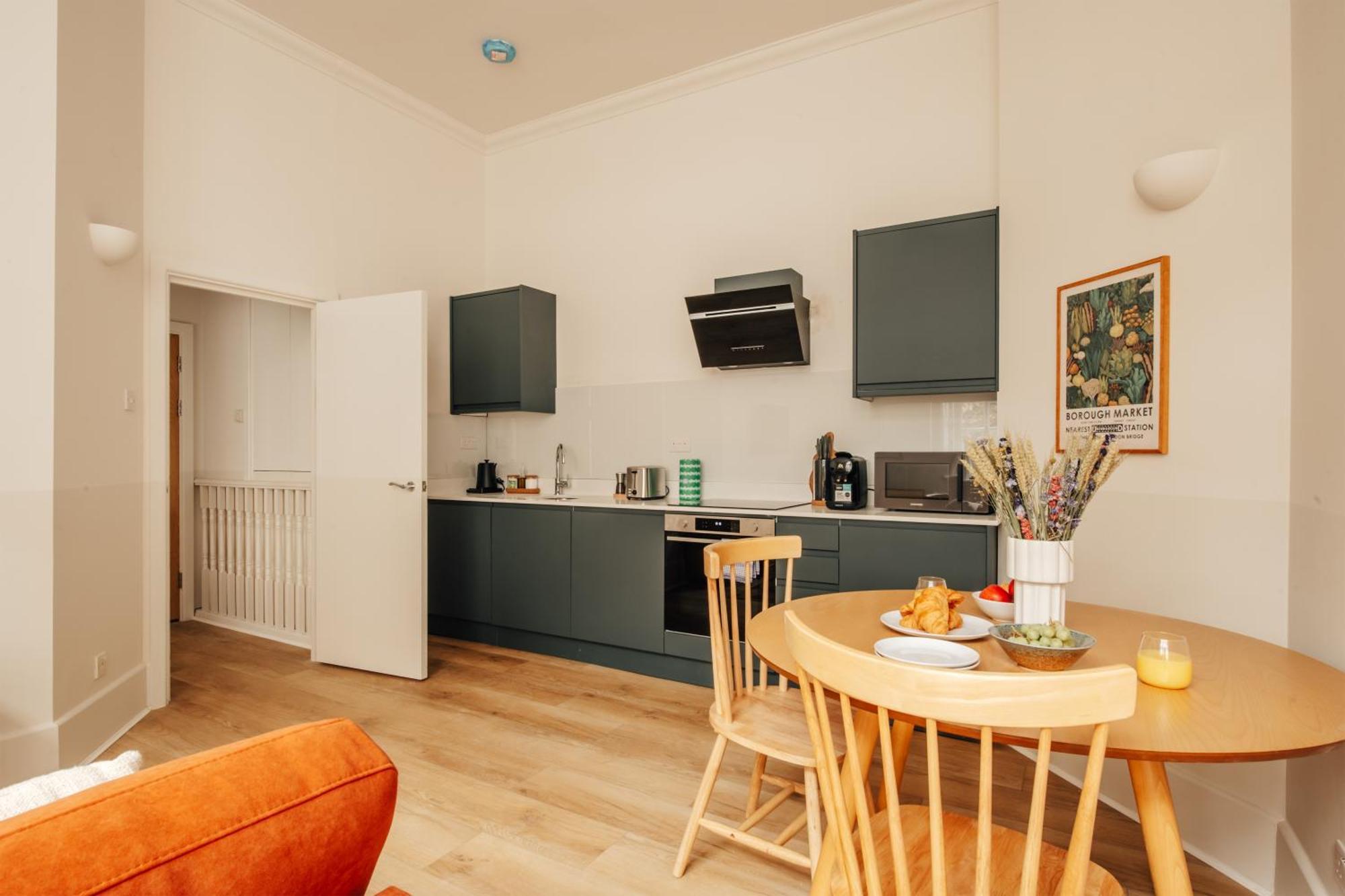 The Regency - Serviced Apartments Лондон Екстер'єр фото